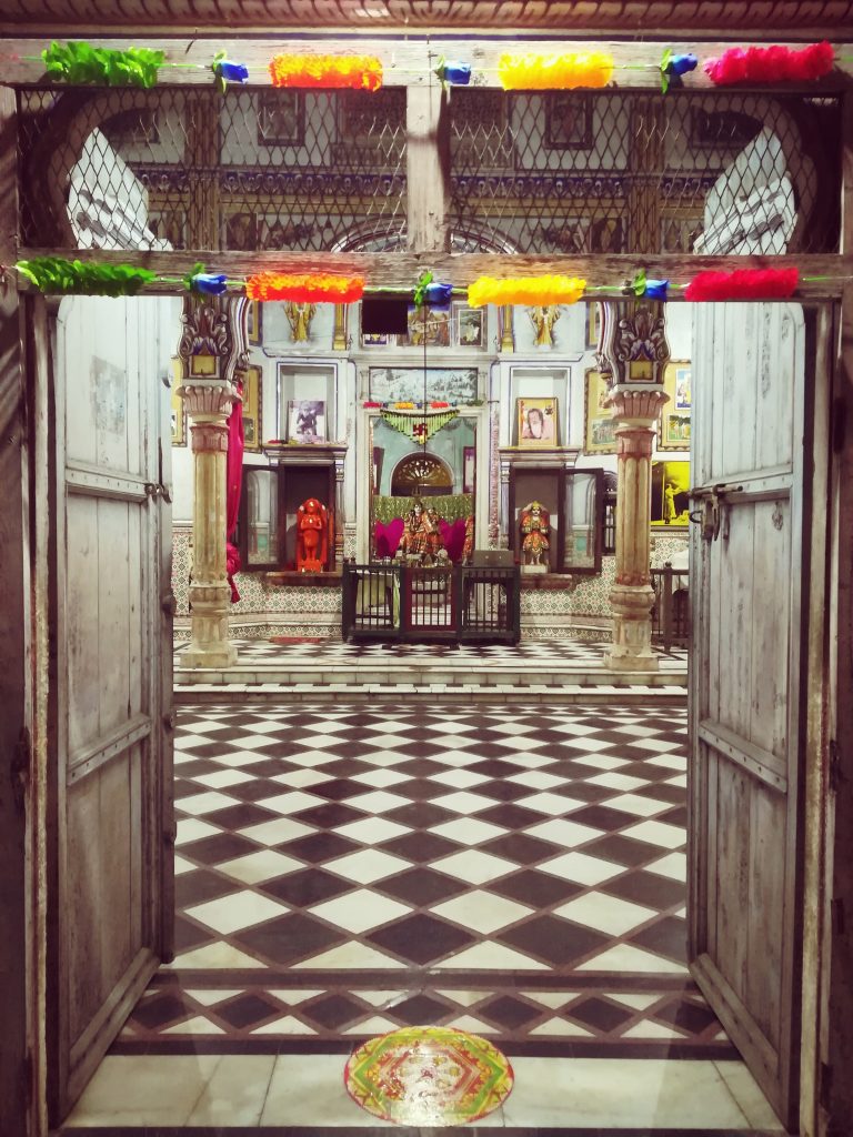 himalayan hindu temple interior photo by cottonconscious