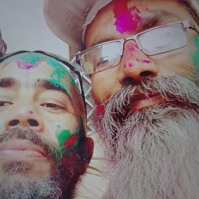 rishikesh holi blue friend